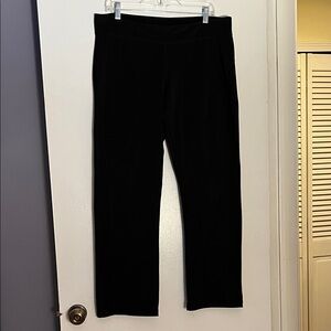 Eddie Bauer Black Cropped Women's Pants